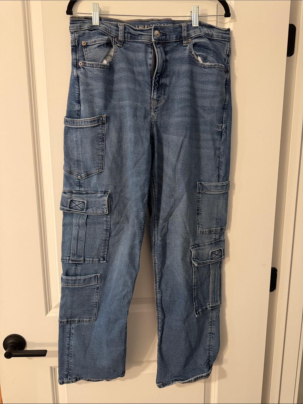 American Eagle Outfitters Light Blue Wide Leg Cargo Jeans